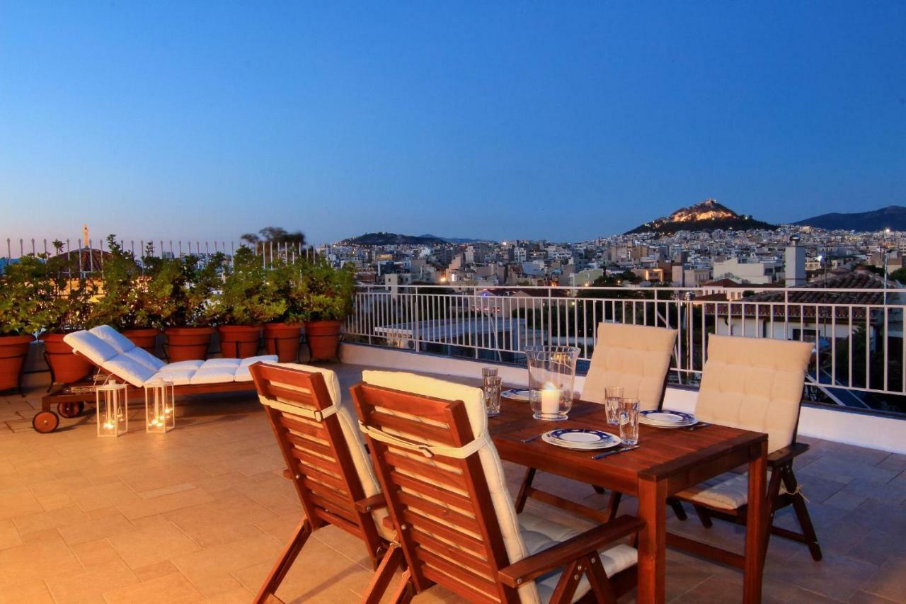 Stylish Studio Loft With Superb Balcony Apartment